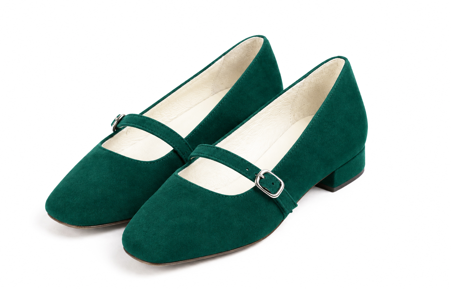 Handcrafted ultra-flat ballerina shoes in supple leather, offering lightweight flexibility and understated everyday elegance, in   with  and 